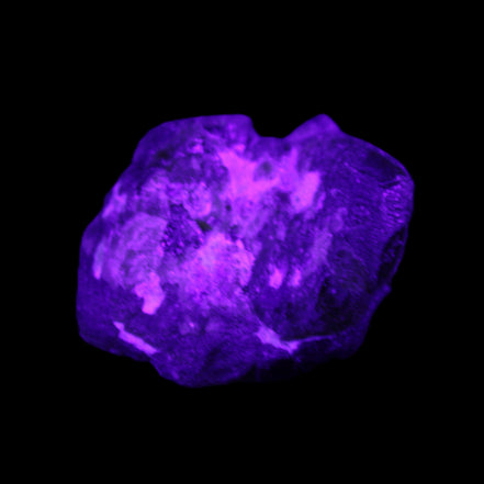 Green Garnet from Pakistan crystal 26*10mm 15.2g in UV light - Rocks and Things Store