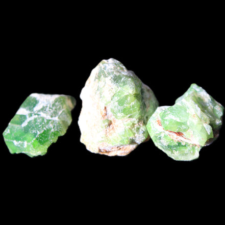 Green Garnet from Pakistan 3 crystals 20/15mm 12.6g in sunlight - Rocks and Things Store