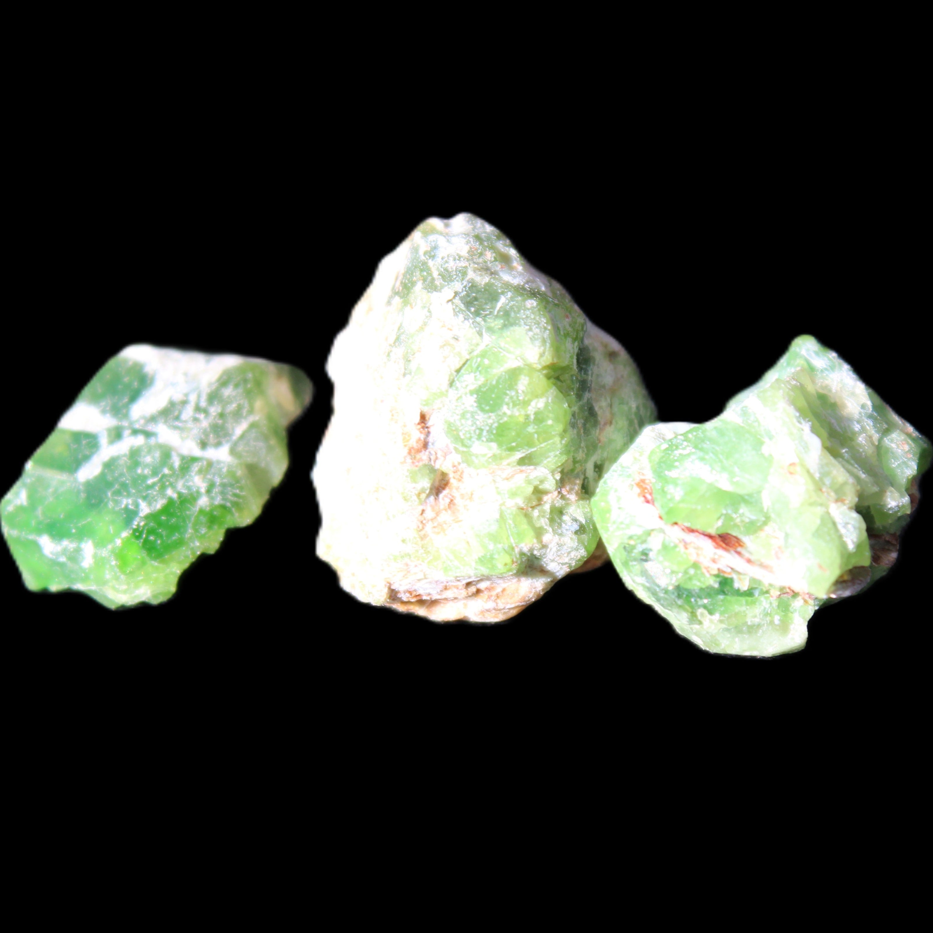 Green Garnet from Pakistan 3 crystals 20/15mm 12.6g in sunlight - Rocks and Things Store