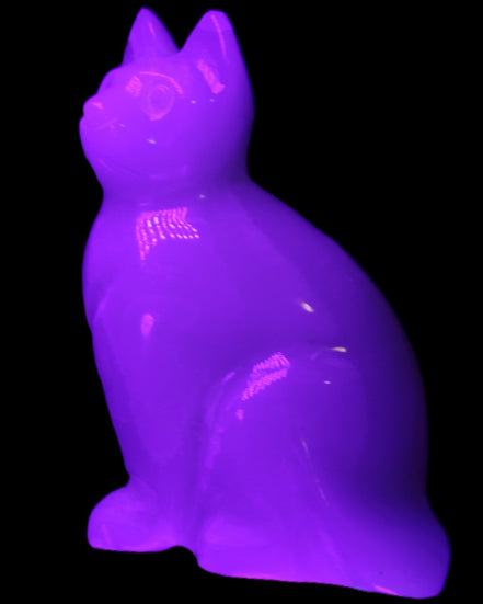 White Onyx Afghan Jade hand-carved Cat 87*48*138mm 773g in UV light - Rocks and Things Store