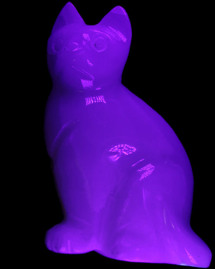 White Onyx Afghan Jade hand-carved Cat 87*48*138mm 773g in UV light - Rocks and Things Store
