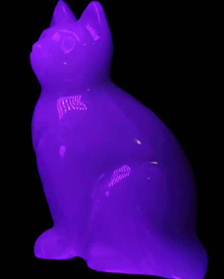 White Onyx Afghan Jade hand-carved Cat 87*48*138mm 773g in UV light - Rocks and Things Store