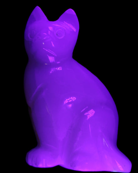 White Onyx Afghan Jade hand-carved Cat 87*48*138mm 773g in UV light - Rocks and Things Store