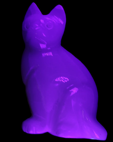 White Onyx Afghan Jade hand-carved Cat 87*48*138mm 773g in UV light - Rocks and Things Store