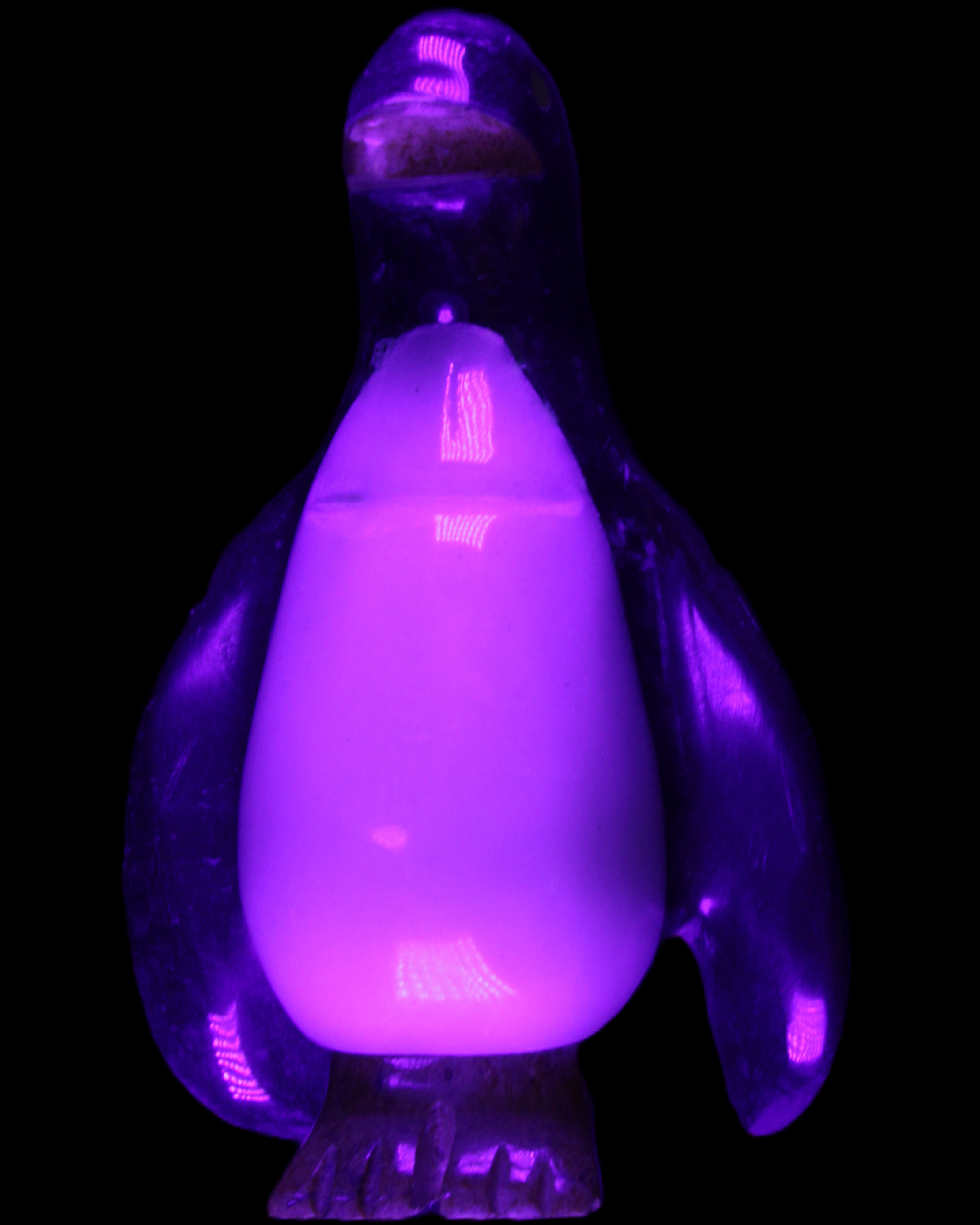 Jade hand-carved Penguin 93*61*154mm 787g in UV light - Rocks and Things Store