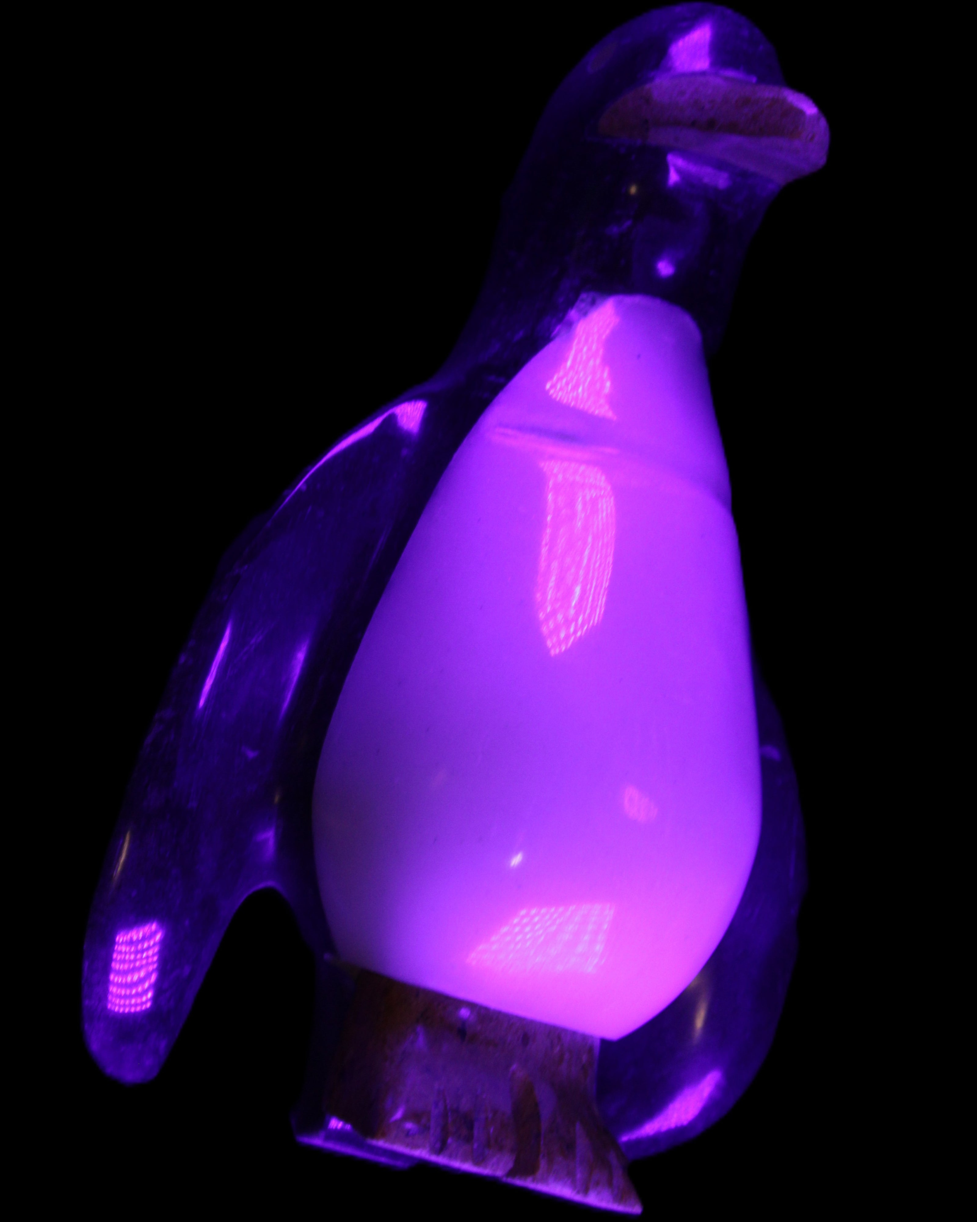Jade hand-carved Penguin 93*61*154mm 787g in UV light - Rocks and Things Store