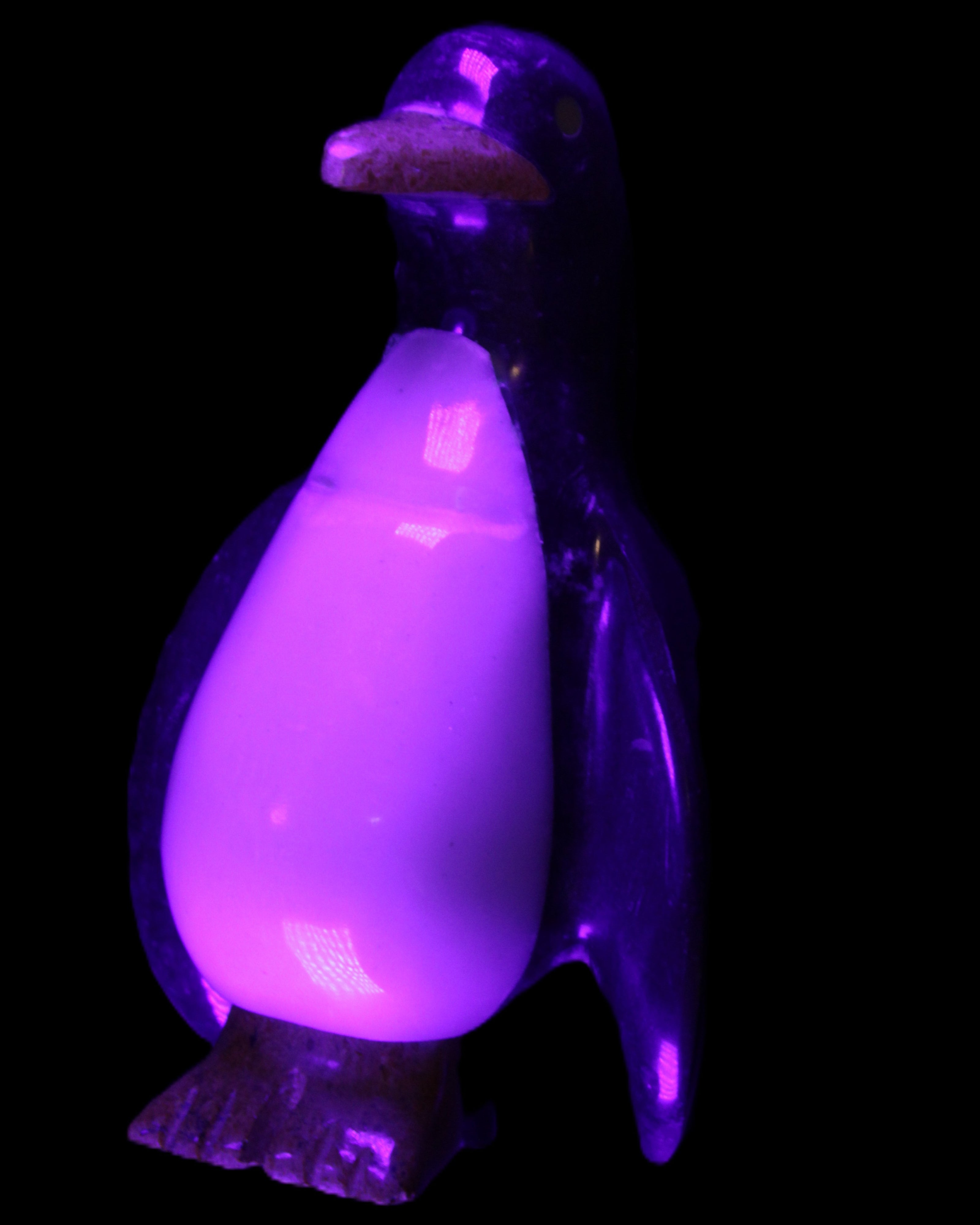 Jade hand-carved Penguin 93*61*154mm 787g in UV light - Rocks and Things Store