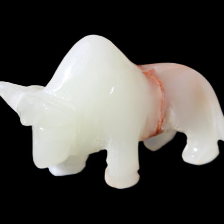 Afghan Jade hand-carved Bull 98*29*71mm 213g in sunlight - Rocks and Things Store