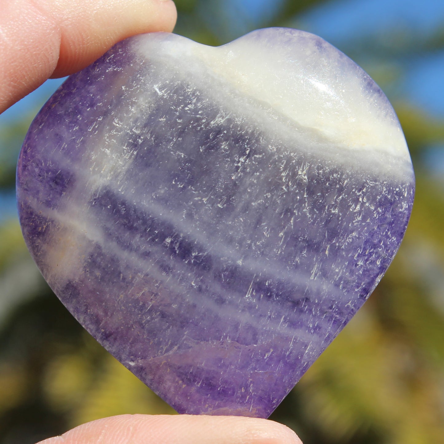 Fluorite purple haze heart 98g