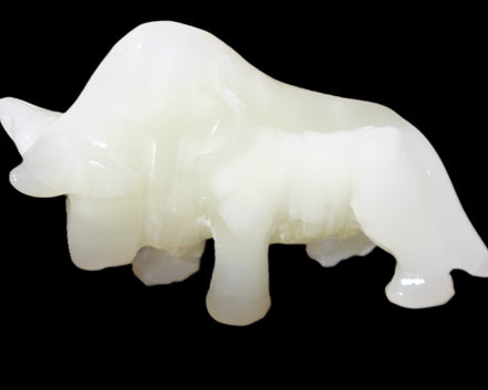 Afghan Jade hand-carved Lion 121*33*71mm 259g in sunlight - Rocks and Things Store