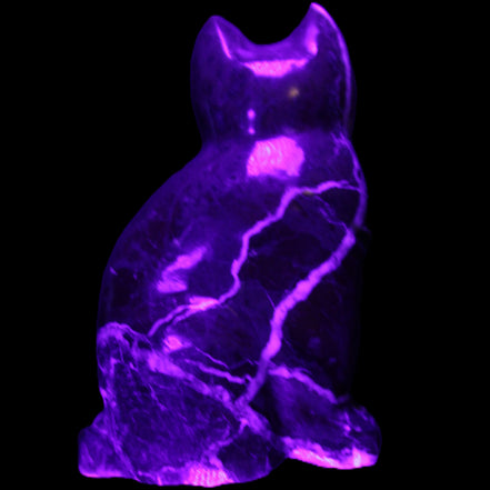 Marble hand-carved Cat 88*58*130mm 801g in UV light - Rocks and Things Store