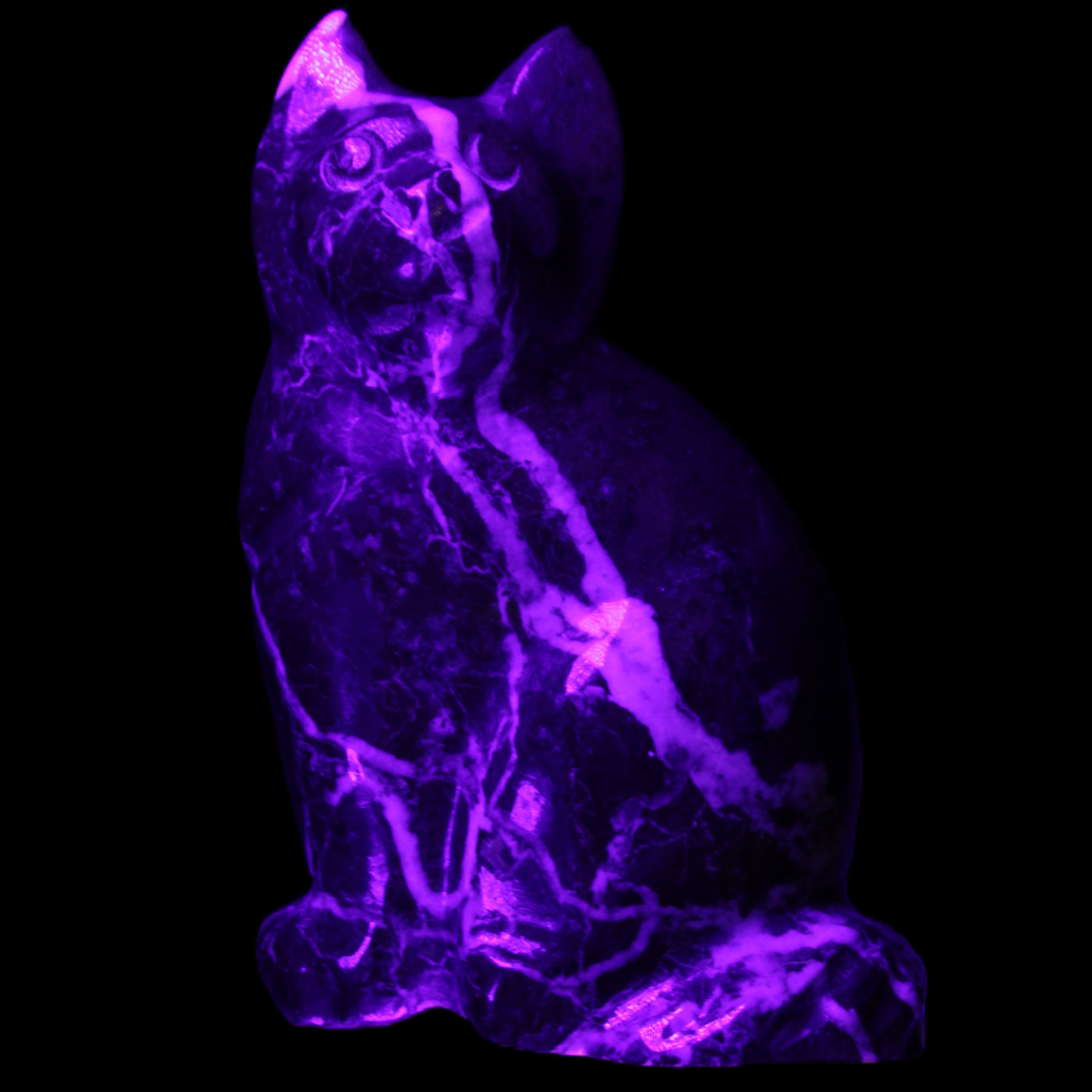 Marble hand-carved Cat 88*58*130mm 801g in UV light - Rocks and Things Store