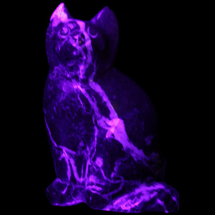 Marble hand-carved Cat 88*58*130mm 801g in UV light - Rocks and Things Store