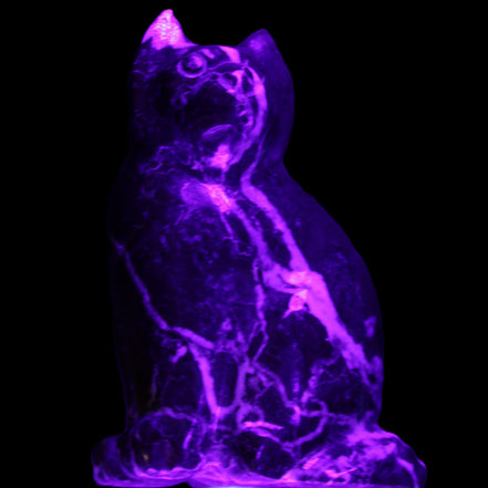 Marble hand-carved Cat 88*58*130mm 801g in UV light - Rocks and Things Store