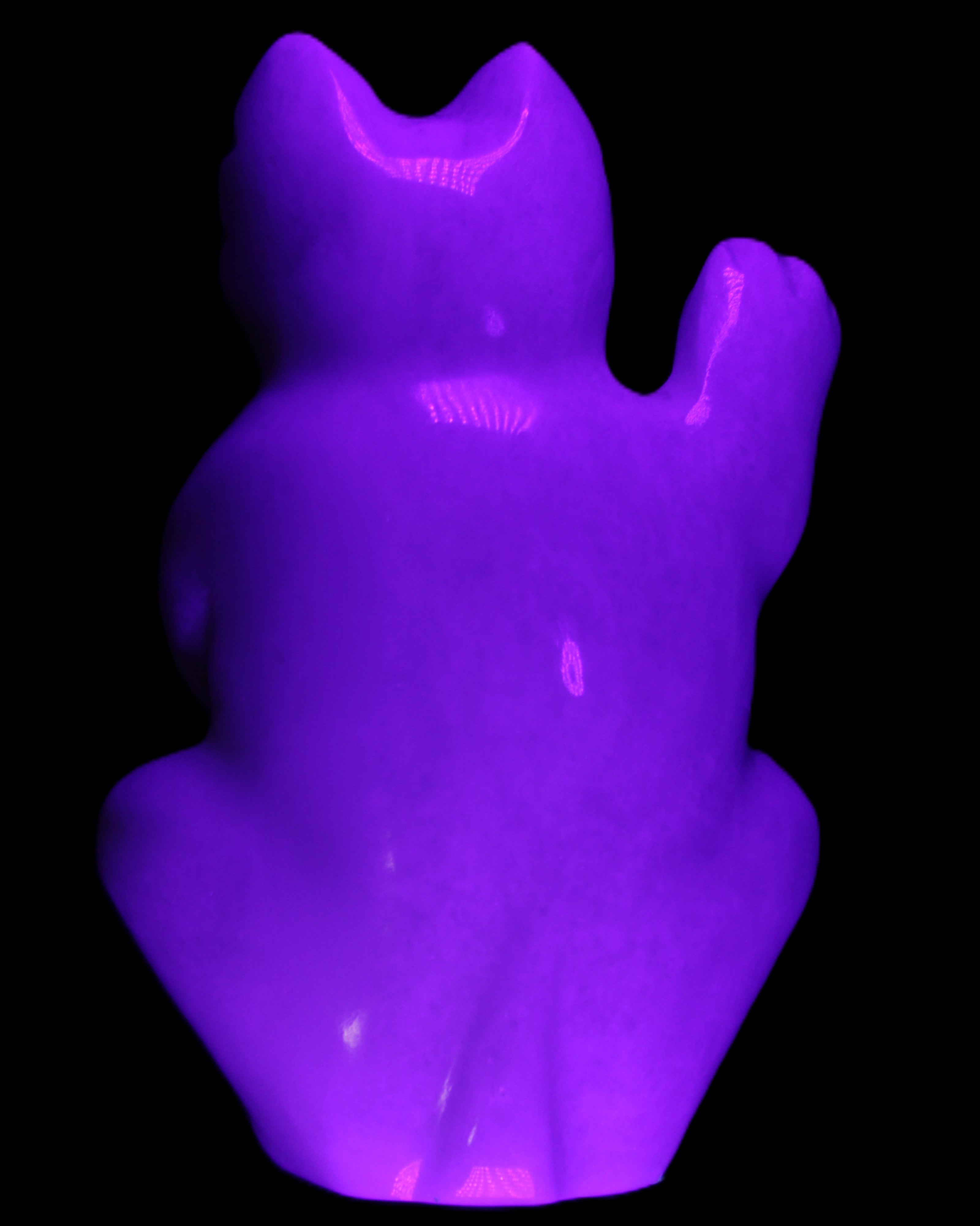 White Jade hand-carved Cat 84*47*135mm 718g in UV light - Rocks and Things Store