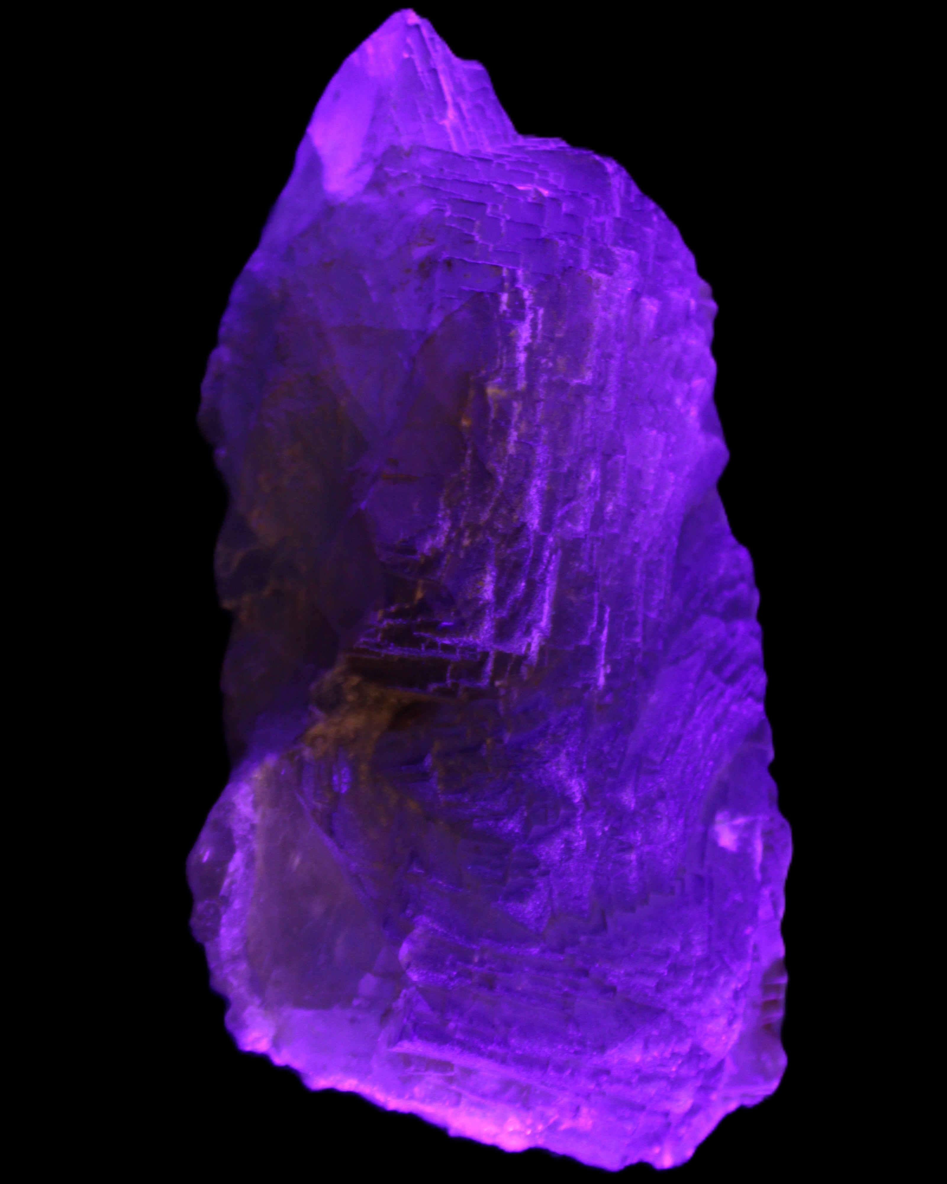 Big Clear Fluorite slab cluster 180*100*70mm 2166g in UV light - Rocks and Things Store