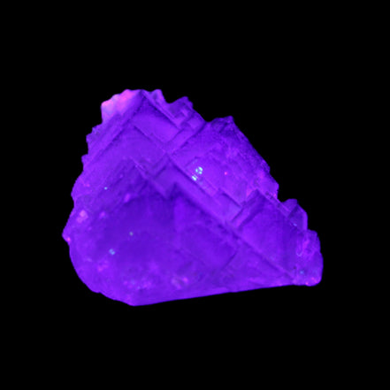 Clear Fluorite 39*28*13mm 16.6g in UV light - Rocks and Things Store