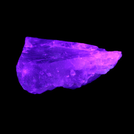 Clear Fluorite 39*28*13mm 16.6g in UV light - Rocks and Things Store