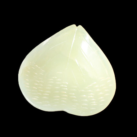 Afghan Jade hand-carved heart-shaped dish 110*114*30mm 283g in sunlight - Rocks and Things Store