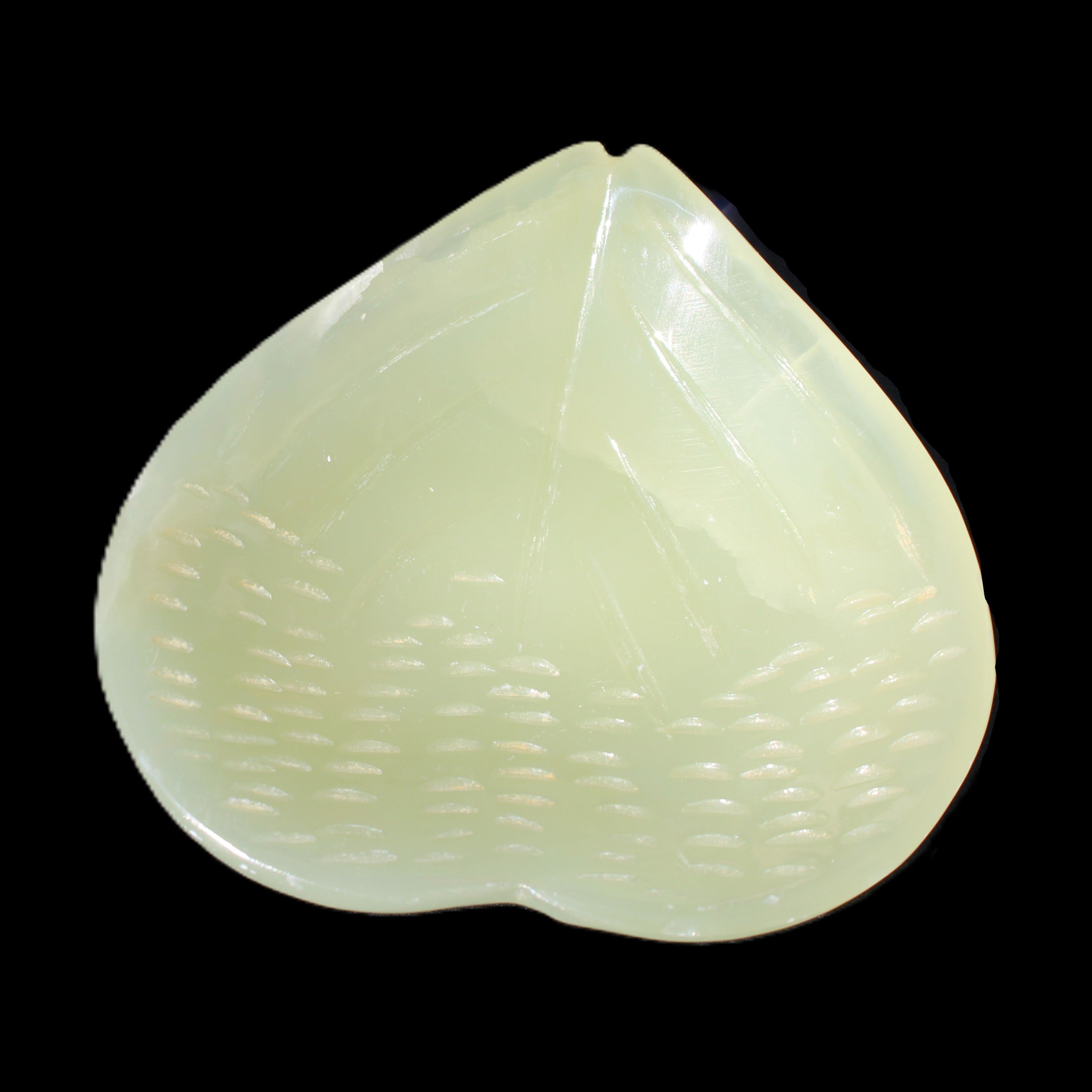 Afghan Jade hand-carved heart-shaped dish 110*114*30mm 283g in sunlight - Rocks and Things Store