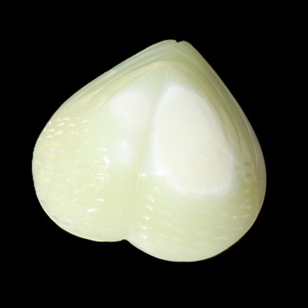 Afghan Jade hand-carved heart-shaped dish 110*114*30mm 283g in sunlight - Rocks and Things Store