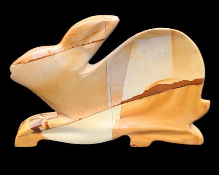 Teakwood marble hand-carved Rabbit 155*105*25mm 571g in sunlight - Rocks and Things Store