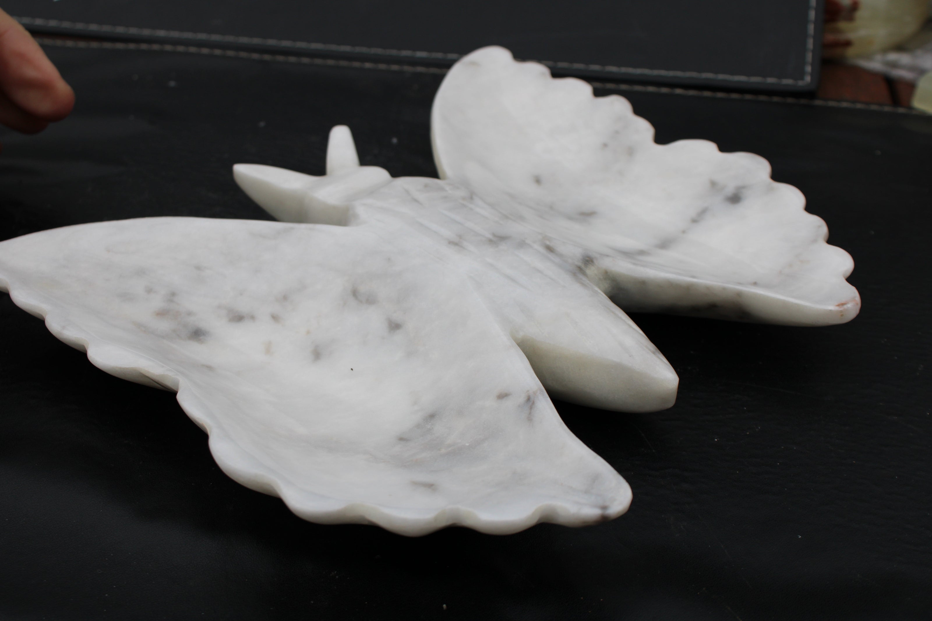White Jade hand-carved dual platter Butterfly 203*27*185mm 981g in sunlight - Rocks and Things Store
