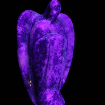 Lapis Lazuli Guardian Angel 47*22*77mm 108g in UV light - Rocks and Things Store