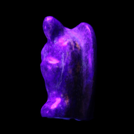 Lapis Lazuli Guardian Angel 30*21*44mm 46g in UV light - Rocks and Things Store