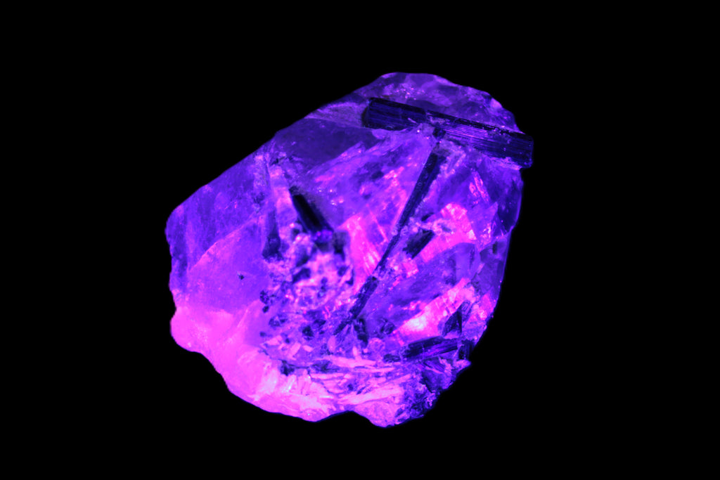 Green Tourmaline crystals on Clear Quartz from Skardu in UV light