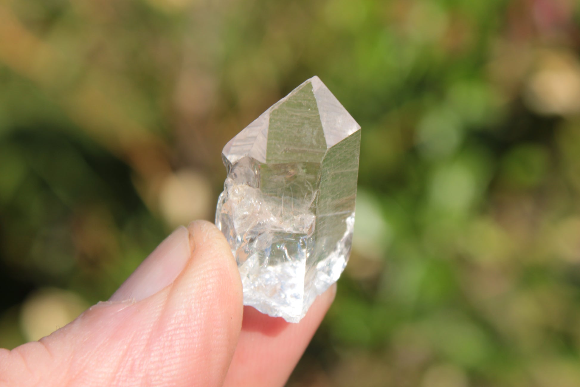 Quartz rainbow imprint crystal from Skardu, Pakistan 45ct 9g Rocks and Things