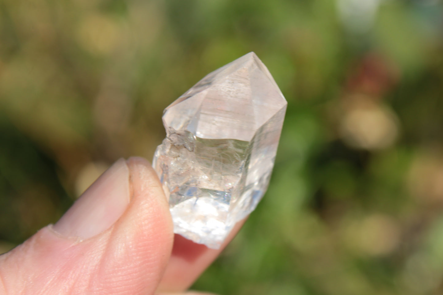 Quartz rainbow imprint crystal from Skardu, Pakistan 45ct 9g Rocks and Things