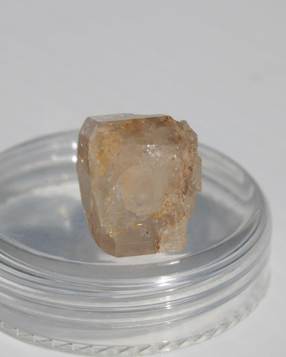 Peach Topaz crystal from Skardu, Pakistan 6.0g Rocks and Things