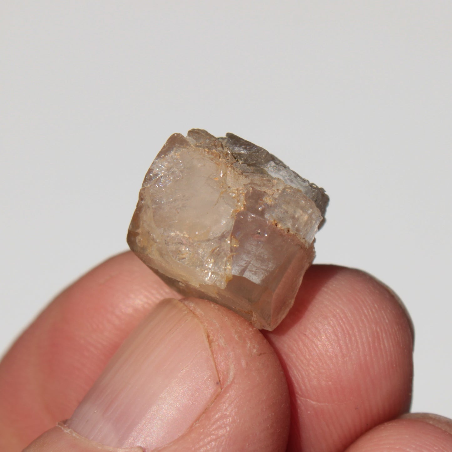 Peach Topaz crystal from Skardu, Pakistan 6.0g Rocks and Things