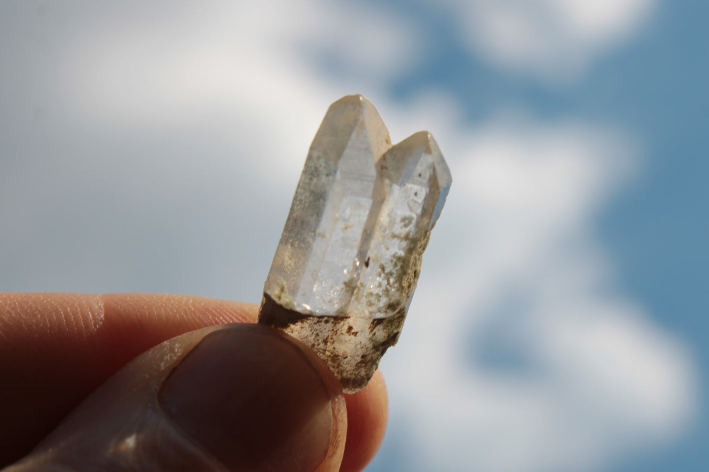 Non-identical Twinned Quartz, paired Yin Yang and Imprinted with Chlorite from Skardu 4.4g Rocks and Things