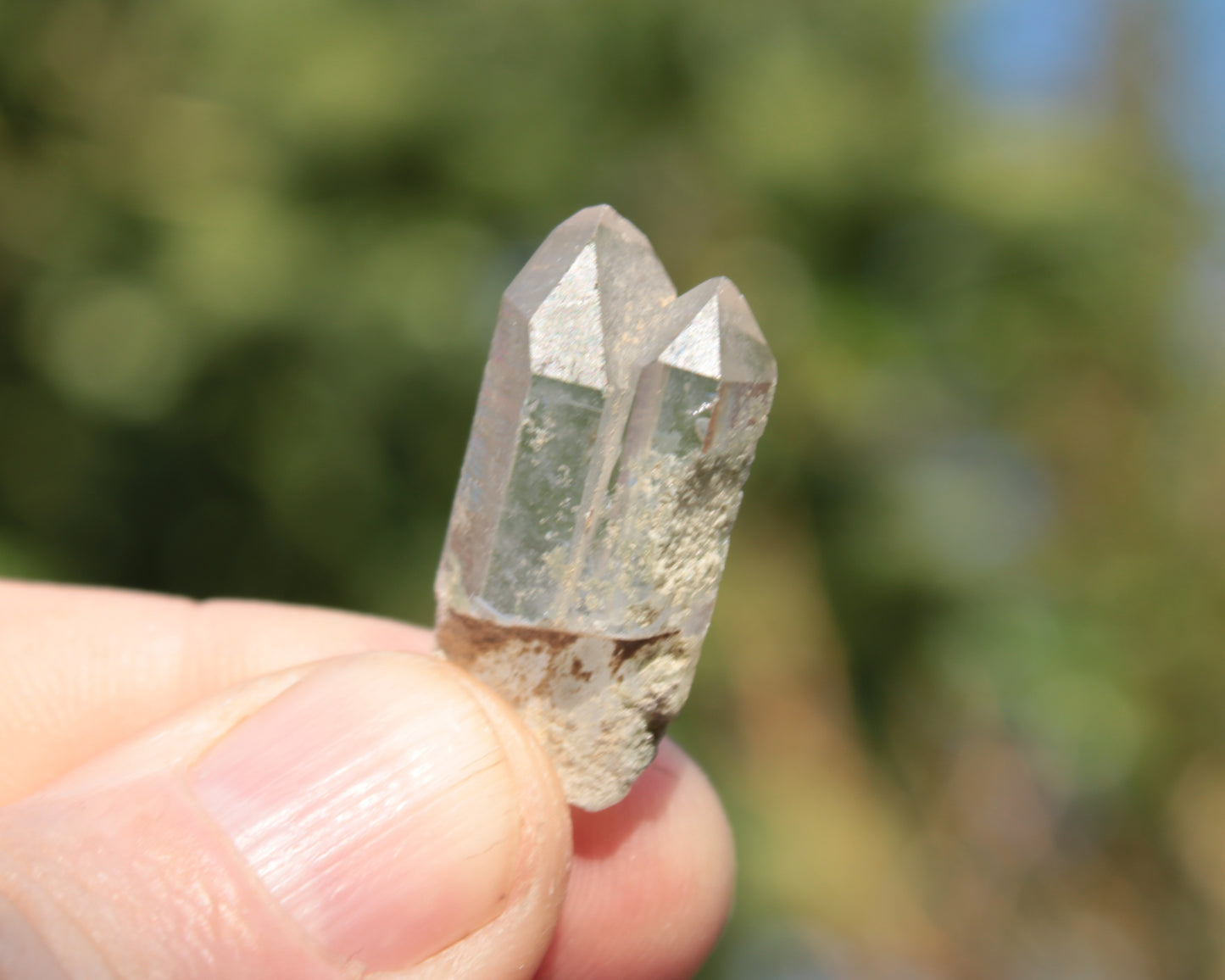 Non-identical Twinned Quartz, paired Yin Yang and Imprinted with Chlorite from Skardu 4.4g Rocks and Things