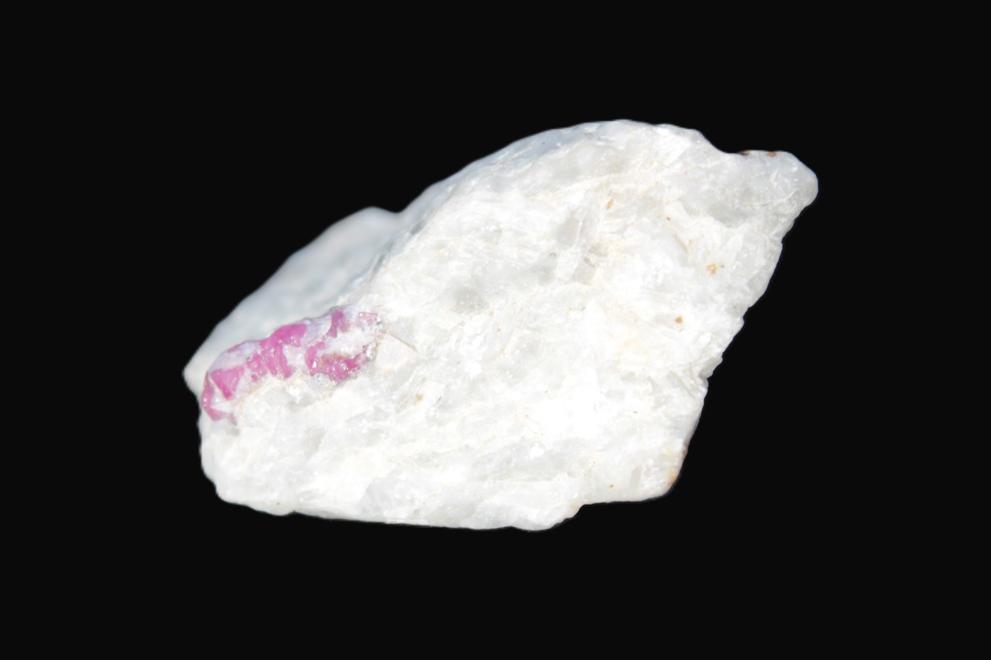 Ruby UV reactive with Muscovite in Marble 31.9g Rocks and Things