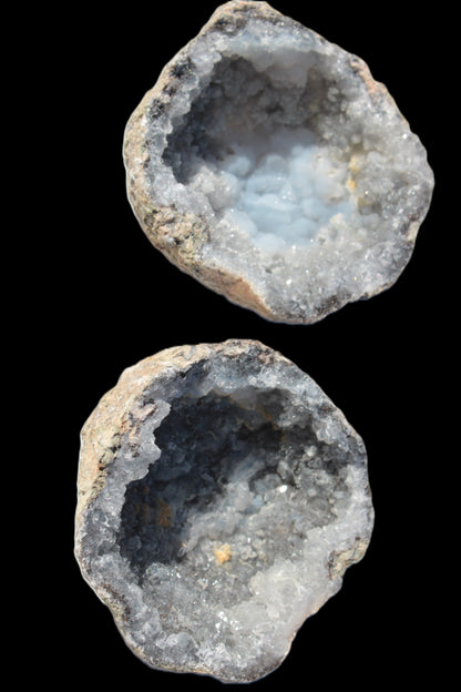 Druzy and botryoidal Chalcedony-Quartz geode 149g Rocks and Things