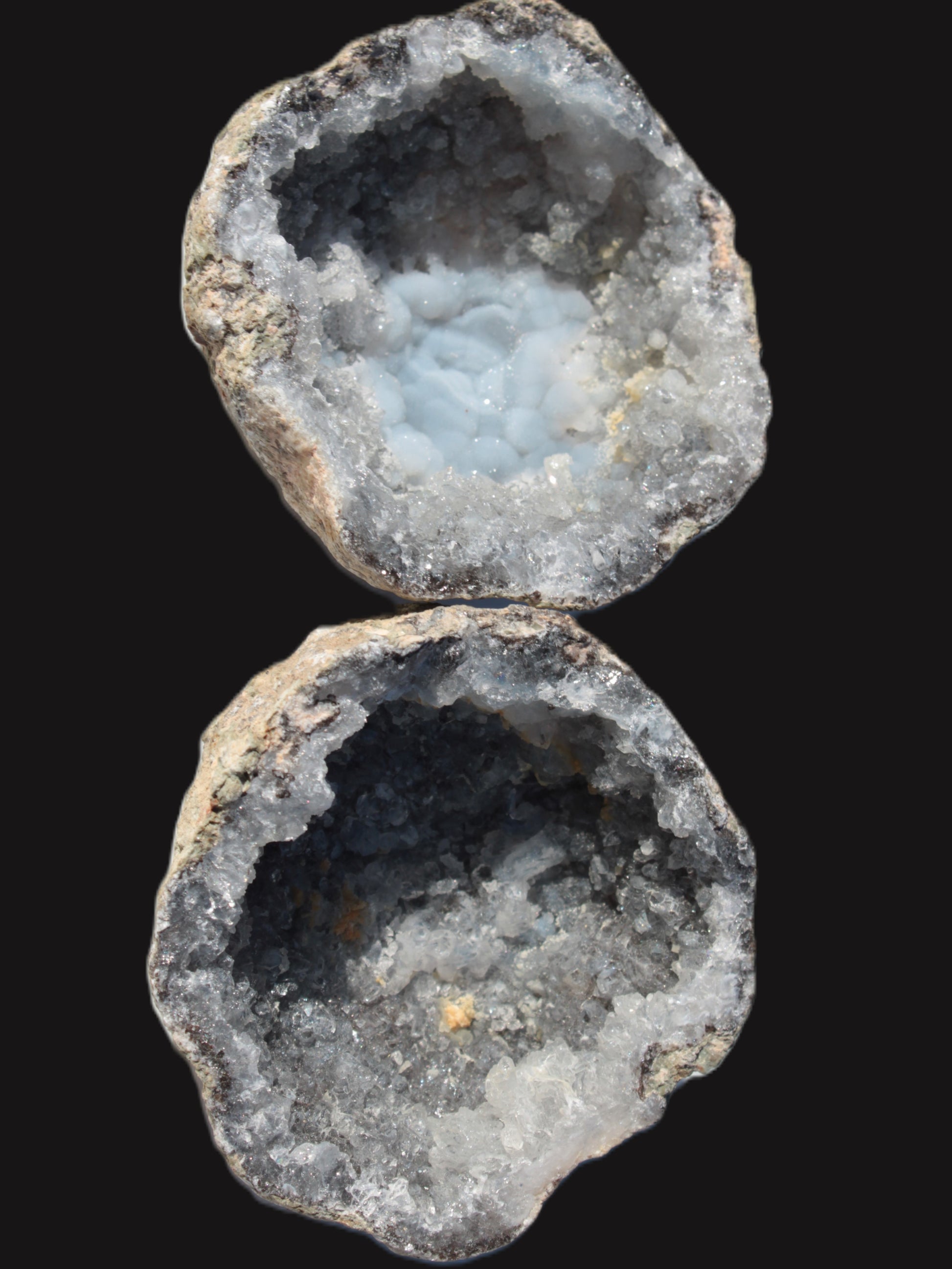 Druzy and botryoidal Chalcedony-Quartz geode 149g Rocks and Things