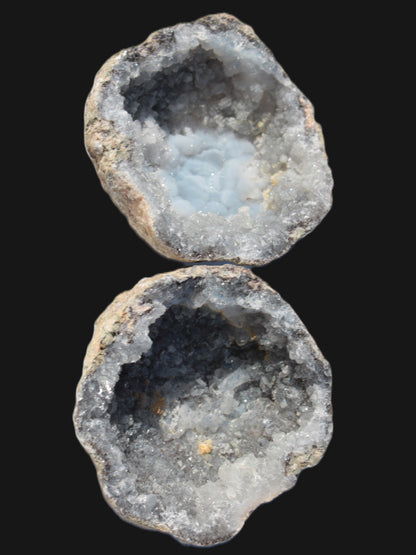 Druzy and botryoidal Chalcedony-Quartz geode 149g Rocks and Things