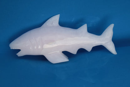 Mangano Calcite hand-carved shark 687g Rocks and Things