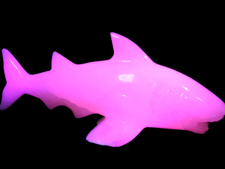 Mangano Calcite hand-carved shark 687g Rocks and Things