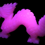 Mangano Calcite hand-carved Dragon 907g Rocks and Things