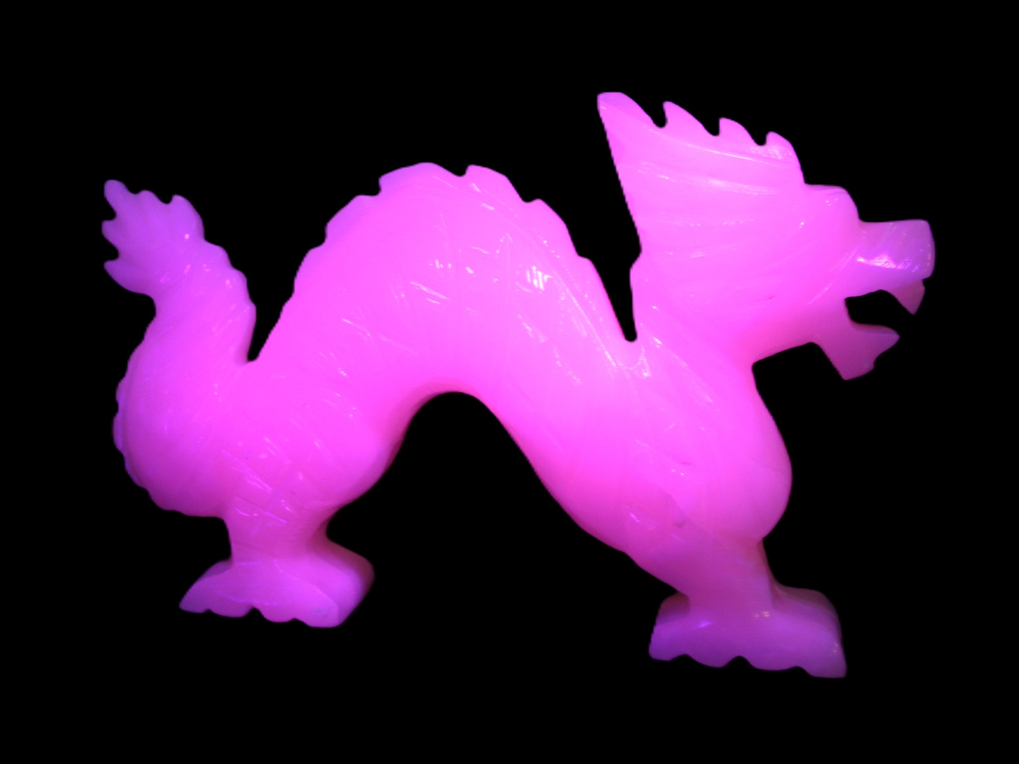 Mangano Calcite hand-carved Dragon 907g Rocks and Things