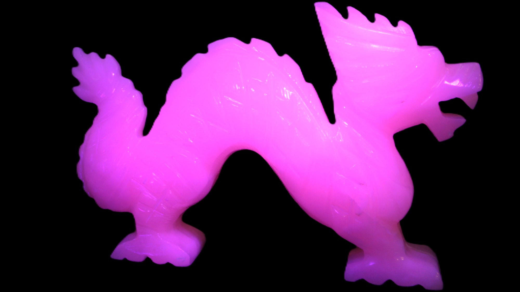 Mangano Calcite hand-carved Dragon 907g Rocks and Things