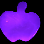 Mangano Calcite hand-carved apple 62-68g Rocks and Things