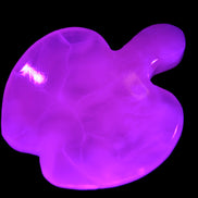 Mangano Calcite hand-carved apple 50-59g Rocks and Things