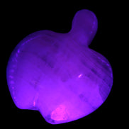 Mangano Calcite hand-carved apple 50-59g Rocks and Things