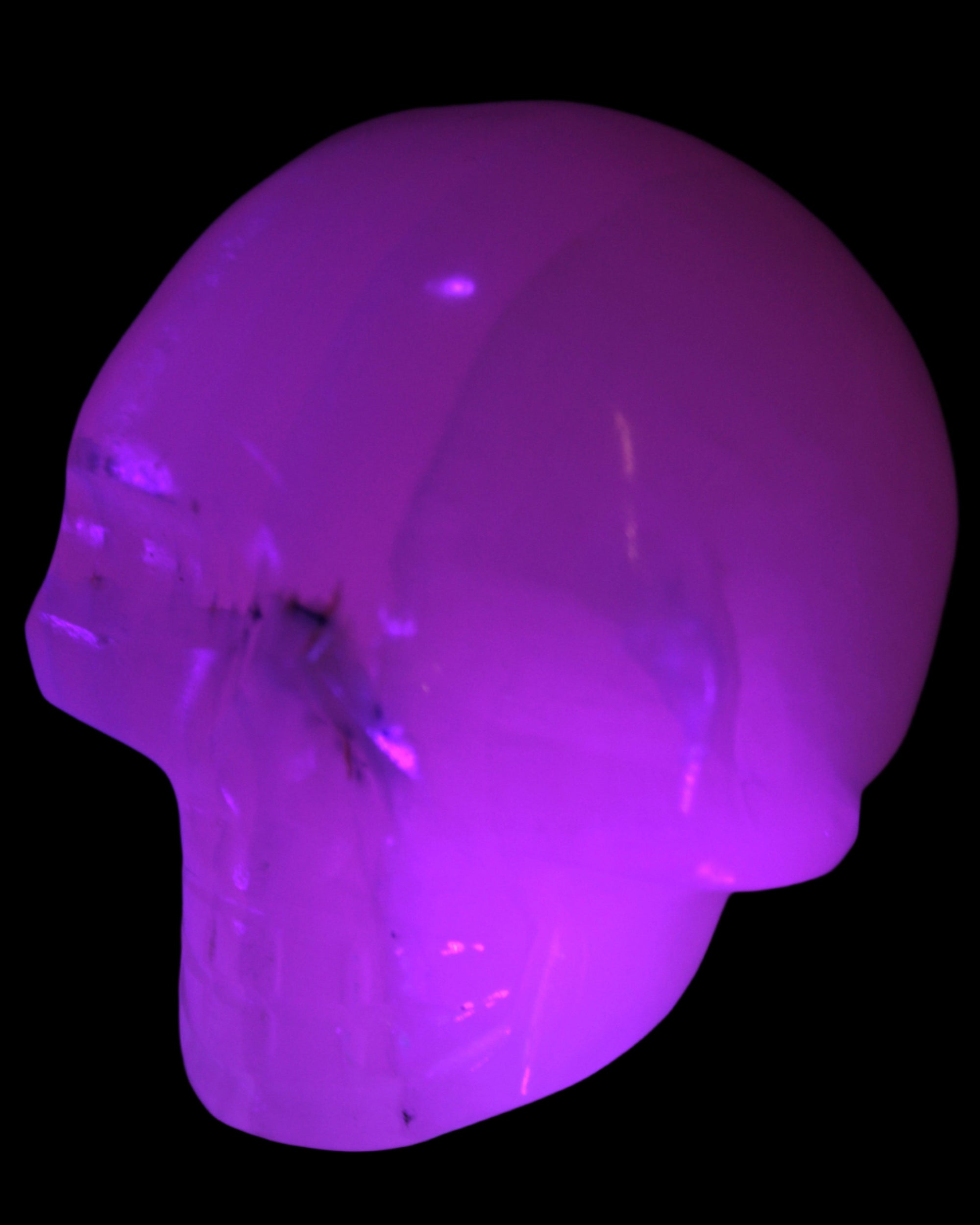 Mangano banded Calcite skull 43*44*48mm 161.5g in UV light - Rocks and Things Store