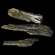 Long blade Epidote 3 crystals 69.7ct  13.9g in sunshine - Rocks and Things Store